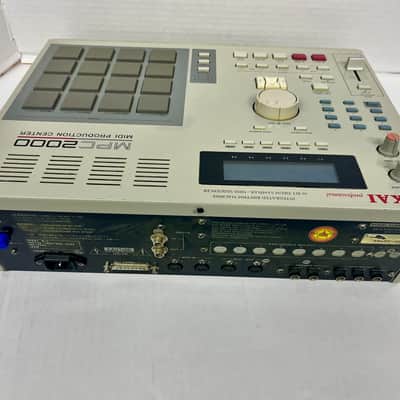 Akai MPC2000 MIDI Production Center 1997 - 2001 - Grey image 3