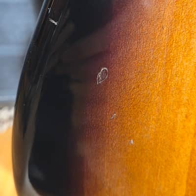 Squier 2019 Affinity Series Stratocaster Indian Laurel Fretboard 2-Color Sunburst image 8