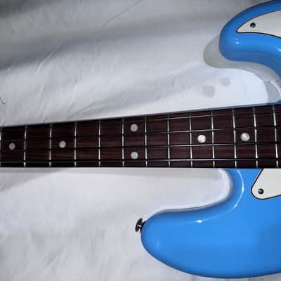 G&L Fullerton Deluxe JB Right handed Himalayan blue with case image 7