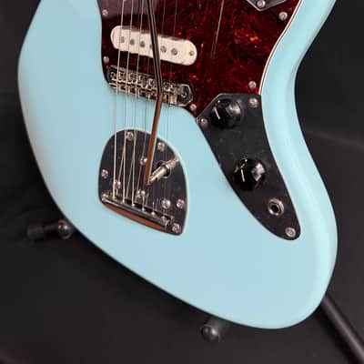 Squier FSR Classic Vibe 70's Jaguar Electric Guitar Daphne Blue Finish (703) image 4