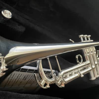 Yamaha YTR8335IIS Xeno Trumpet (Used/In-Store Demo) image 5