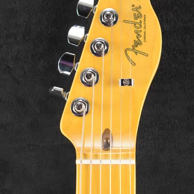 Fender American Professional II Telecaster Miami Blue Maple Fingerboard image 3