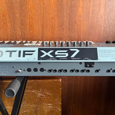 Yamaha MOTIF XS7 - 76-Key Music Production Synthesizer Workstation Keyboard w/ case image 10