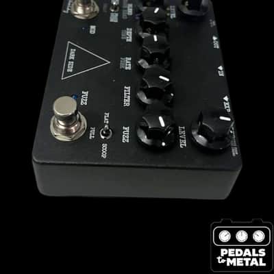 Keeley Dark Side Workstation V2 with Effect Order Switch 2016 - Present - Black - X18622 image 6