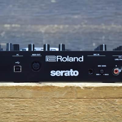 Roland DJ-505 DJ Controller Two-channel Four-Deck Controller for Serato DJ Pro image 7