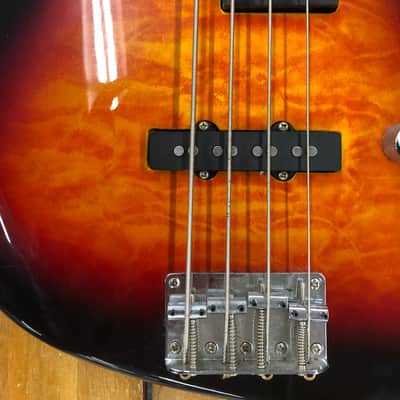 Washburn XB-102 Bass Guitar image 3