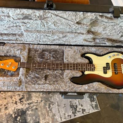 Fender American Ultra Precision Bass with Rosewood Fretboard 2019 image 14