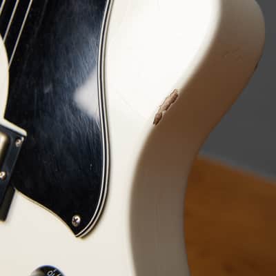 Echopark Case Study Downtowner Joe Perry Spec 2016 - Vintage White image 11