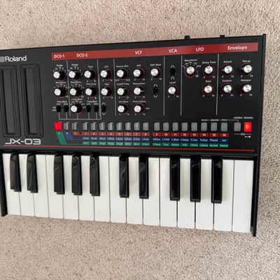 Roland JX-03 Boutique Series Synthesizer Module with K-25m Keyboard 2016 - Present - Black