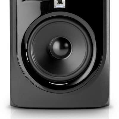 JBL 305P MkII 5" Two-Way Powered Studio Monitor (Single) image 1