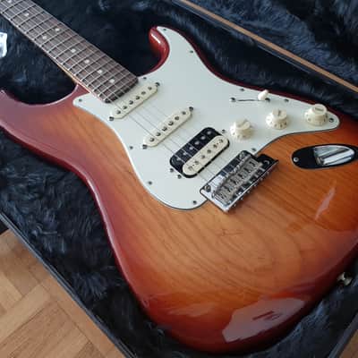 Fender USA Stratocaster HSS Shawbucker original case with Candy,EX Display Sienna Sunburst, ASH Body image 3