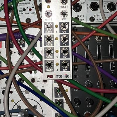 Intellijel Shifty Creativity Router image 6