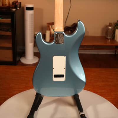 2001 G&L Legacy USA - Lake Placid Blue Metallic image 10