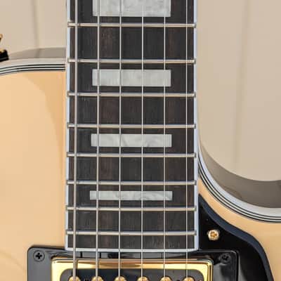 Epiphone Les Paul Custom Blackback Limited-Edition Electric Guitar Antique Ivory image 9
