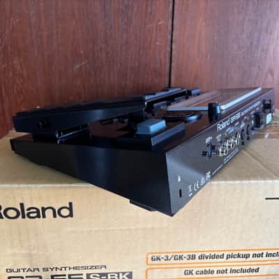 Roland GR-55 gr-55gk-bk Guitar Synth w/ box, power supply image 6