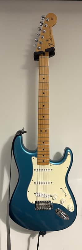 Fender Standard Stratocaster 2006 - 2017 | Reverb UK