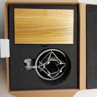 NUDE Rectangular Ribbon Microphone with Shock Mount image 5