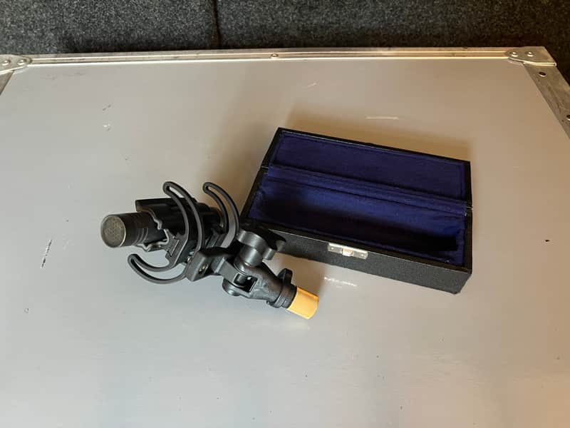 Vintage Neumann KM 84 Condenser Microphone (Black) image 1