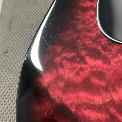 Kramer Volante Quilt HSFR (2024) - Magenta Burst #26165 with Original Gig Bag image 11