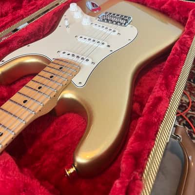 Fender FSR American Special Stratocaster with Matching Headstock 2017 - Aztec Gold image 5