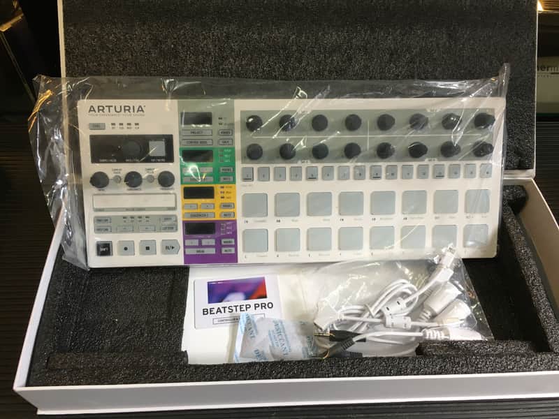 Arturia BeatStep Pro Controller & Sequencer  //ARMENS// image 1