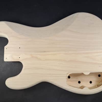 Unfinished Ash P/J bass guitar body - fits fender necks J2514 image 4