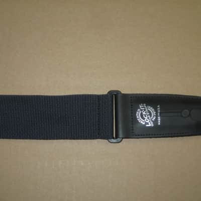 very lightly used Lock-It LIS-001-P2-BLK POLY PRO SERIES Black 2" guitar strap (2" wide, black polypropylene material, patented and brilliant Lock-It strap locking system, leather ends) straps, extend to an extra long 62" in max length image 16
