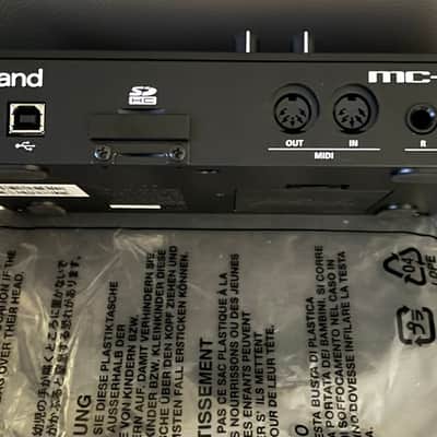 Roland MC-101 Groovebox 2019 - Present - Black image 3
