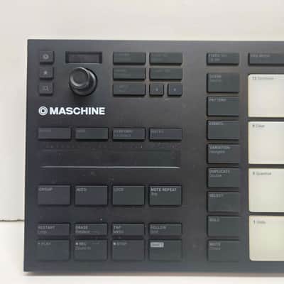Native Instruments Maschine Mikro MKIII 2017 - Black image 3