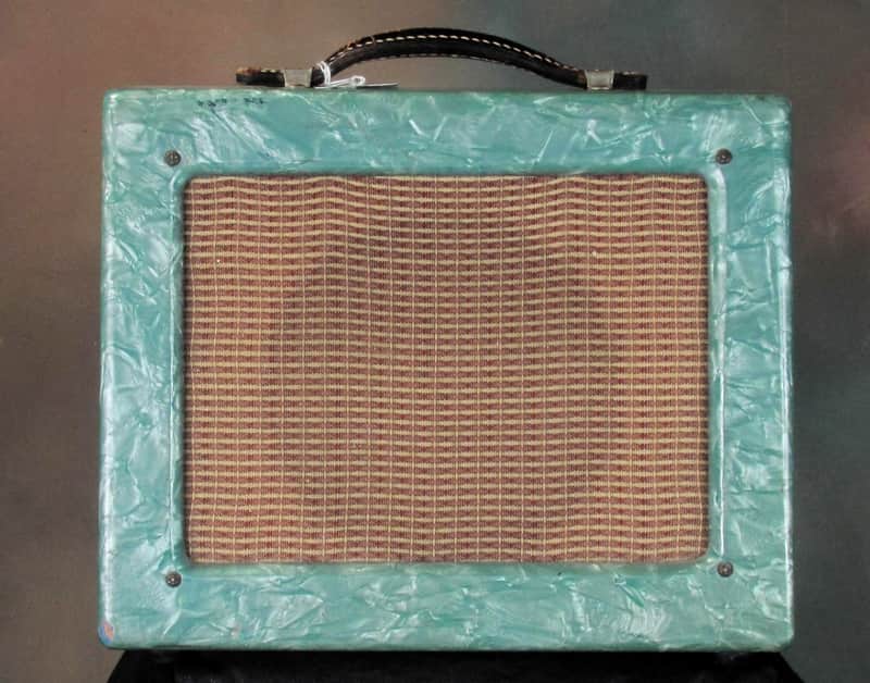 Magnatone Starlet Model 107 5-Watt 1x8" Guitar Combo image 3