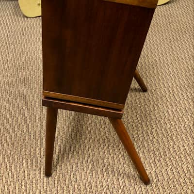 Taylor Circa 74 150-watt 1 x 10" Mahogany Acoustic Guitar Amplifier image 6