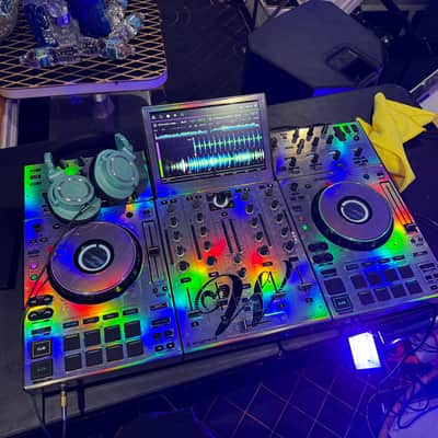 Denon Prime 4 Standalone DJ System 2019 - Black image 4