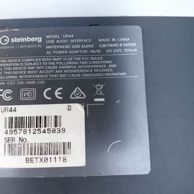 Steinberg UR44 6x4 USB 2.0 Audio Interface with MIDI I/O 2010s - Silver/Black image 8