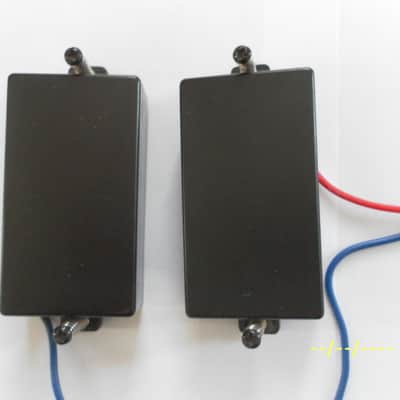 Peavey Peavey AT-200 Auto Tune Self-Tuning Electric Guitar 2012 pair of pickups image 3