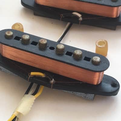 Vintage 1998 CTS Pots Genuine Fender Guitar Aged Relic Loaded Strat Pickups Set Staggered Poles 137xx49 image 16