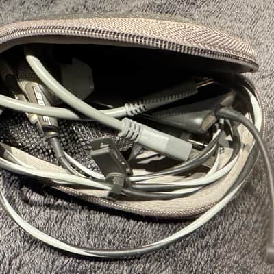 Bose Quietcomfort 20 Acoustic Noise Canceling Headphones w/Adaptors & Case image 7