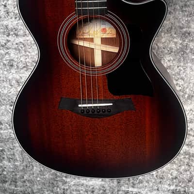 Taylor 322ce Grand Concert Acoustic-Electric Guitar 2020 - Stunning Shaded Edgeburst (deep sunburst tones on the top) image 9