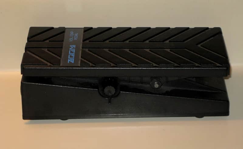 Zoom FP01 Volume/Expression Pedal | Reverb