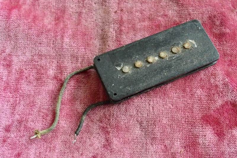 Vintage 1959 Fender PRE-CBS Jazzmaster Black Bobbin Pickup North Facing Magnet image 1