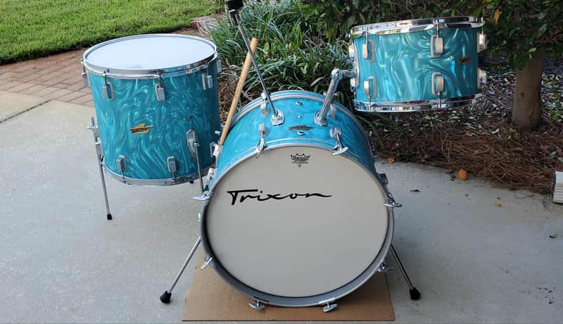 Trixon Luxus 3pc Drum Set 1960’s  - Aquamarine Satin Flame image 1