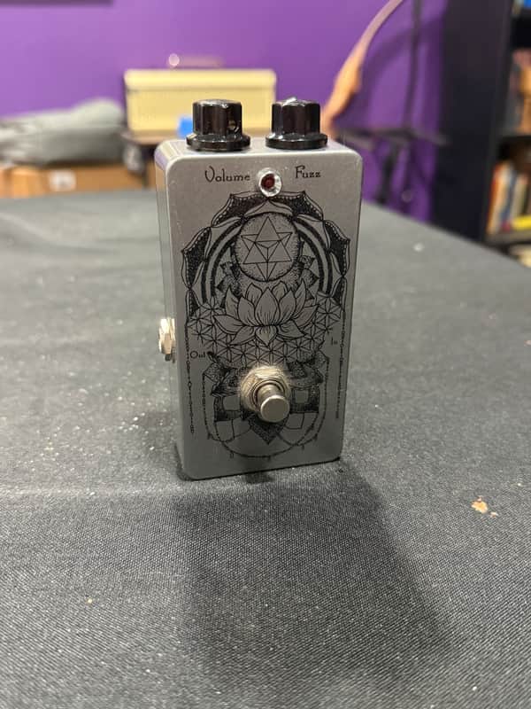 Dazatronyx EJ Fuzz Tone Guitar Pedal - Eric Johnson Signature Fuzz Face Clone Silver image 1