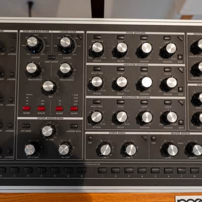 Moog One 16-Voice 61-Key Polyphonic Analog Synthesizer 2018 - Present - Black/Ash image 4