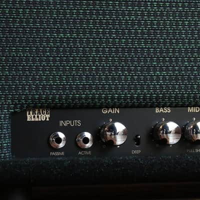 Trace Elliot V4 V-Type 220W All Tube Bass Amp UK Made MINT image 4