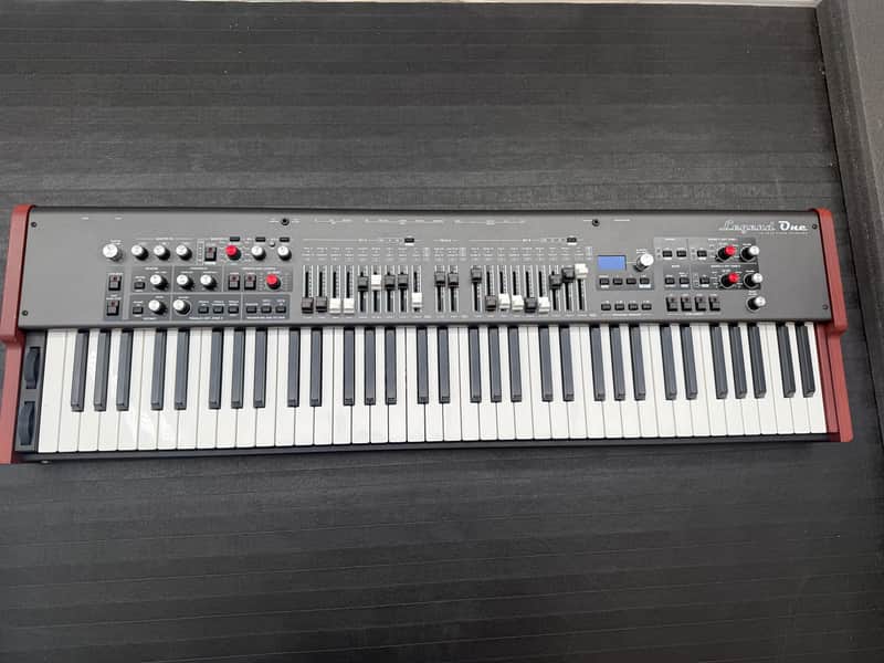 Viscount Legend One 73 - Excellent Condition image 1