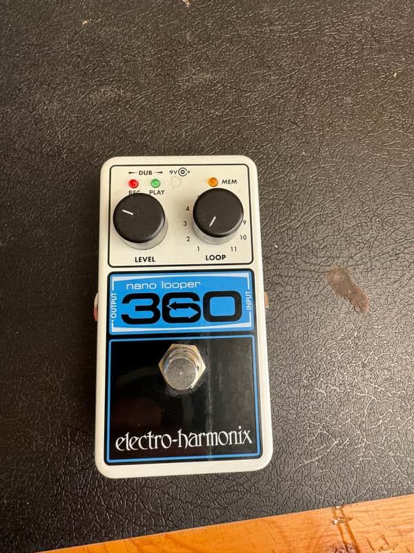 Electro-Harmonix 360 Nano Looper 2014 - Present - Black / White / Blue image 1
