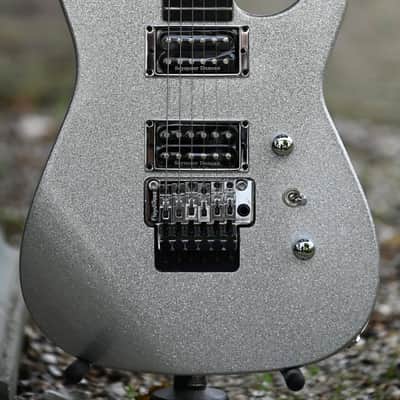 Jackson Custom Shop SL2H Soloist FR - Silver Sparkle image 1