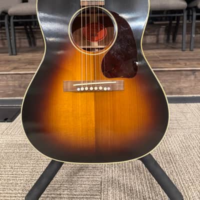 Gibson Custom Shop Historic 1942 Banner LG-2 2020 - Present - Vintage Sunburst image 3
