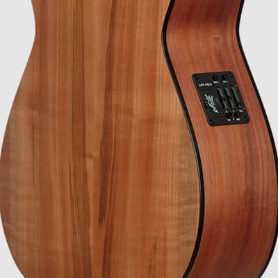 Maton RM-808 REDWOOD 808 WITH CASE e image 3