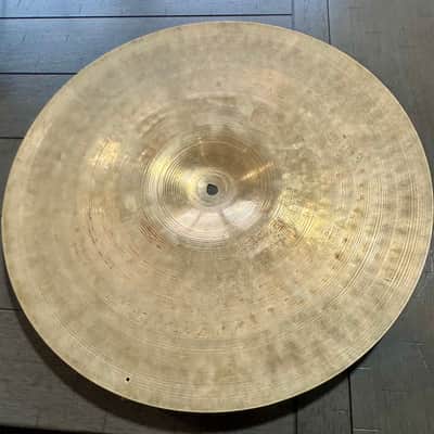 Zildjian 16 inch medium crash 60s image 4