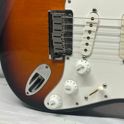 Fender Stratocaster Strat Plus Electric Guitar image 5